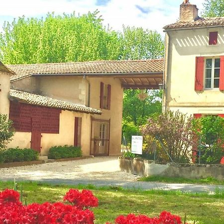 La Carreterie - Maison De Famille{S} Pineuilh Экстерьер фото
