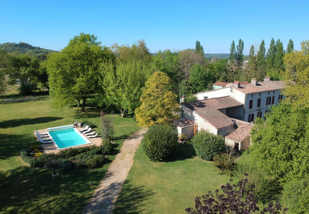 La Carreterie - Maison De Famille{S} Pineuilh Экстерьер фото